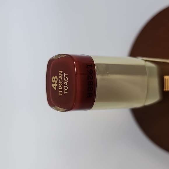 5 Piece Makeup Sample Set - Makeup Eraser, Milani, IBY, Covergirl, & BarryM - Picture 10 of 16